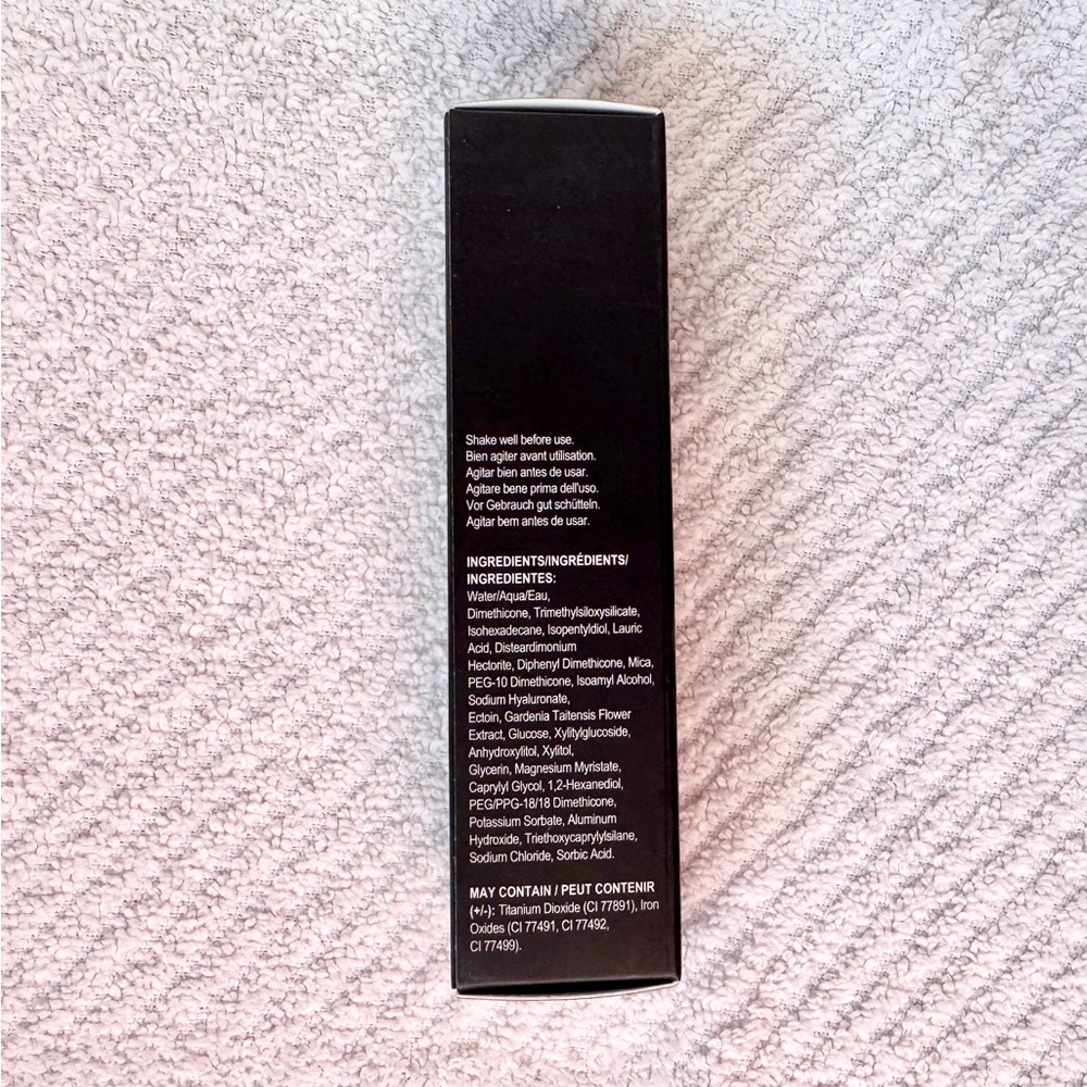 Younique Touch Serum Foundation in Scarlet - Picture 7 of 8